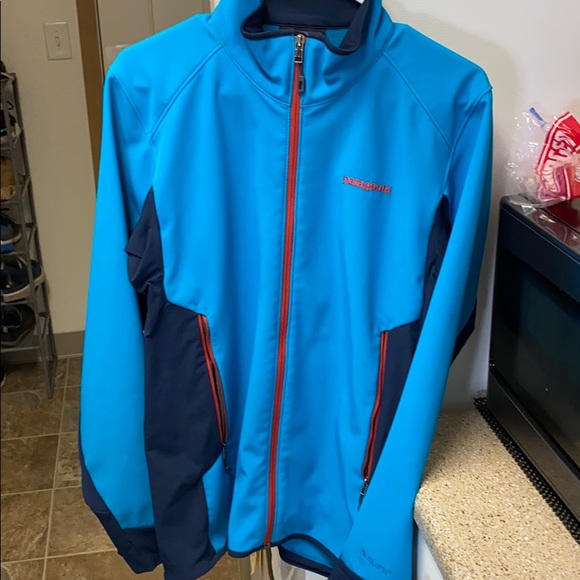 Patagonia jacket - Picture 1 of 7
